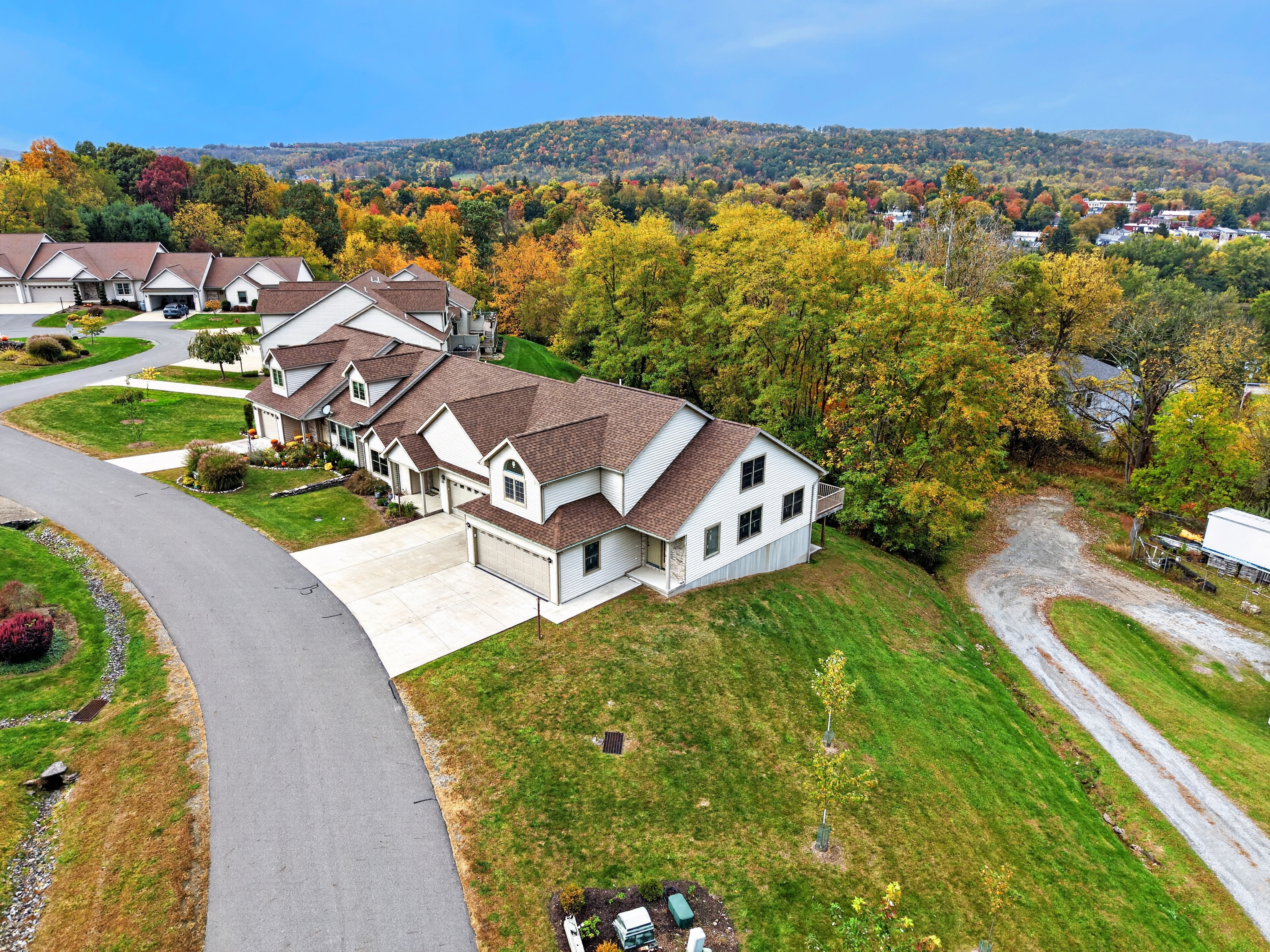 036_DJI_20261014165901_0001_D.jpg