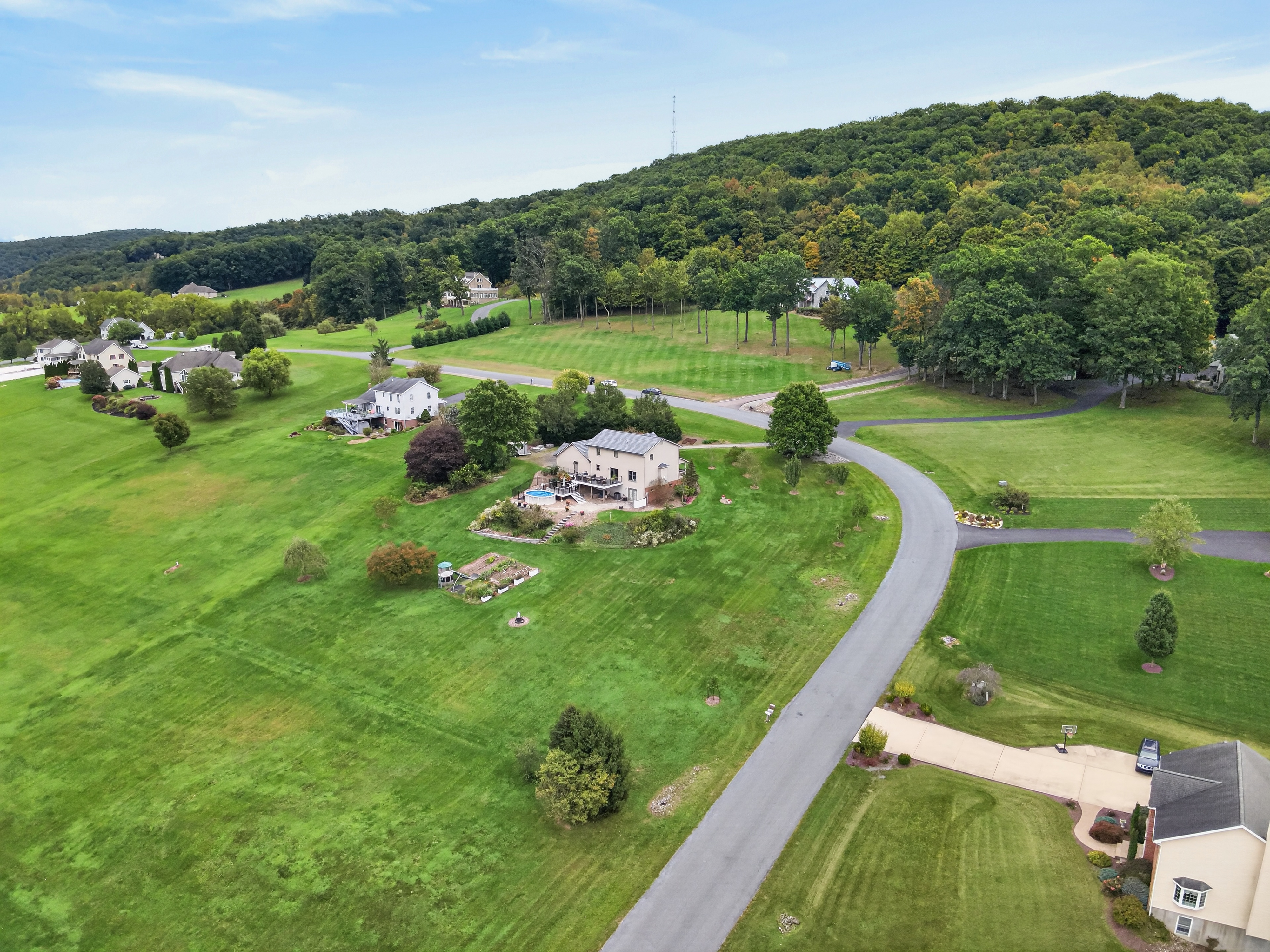 047_DJI_20260929173457_0004_V.jpg