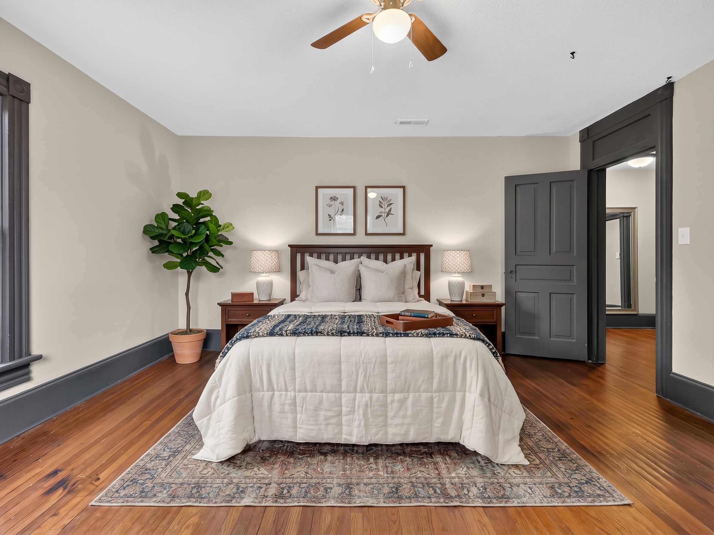 022_023_0M3A7120_staged-bedroom-2.png