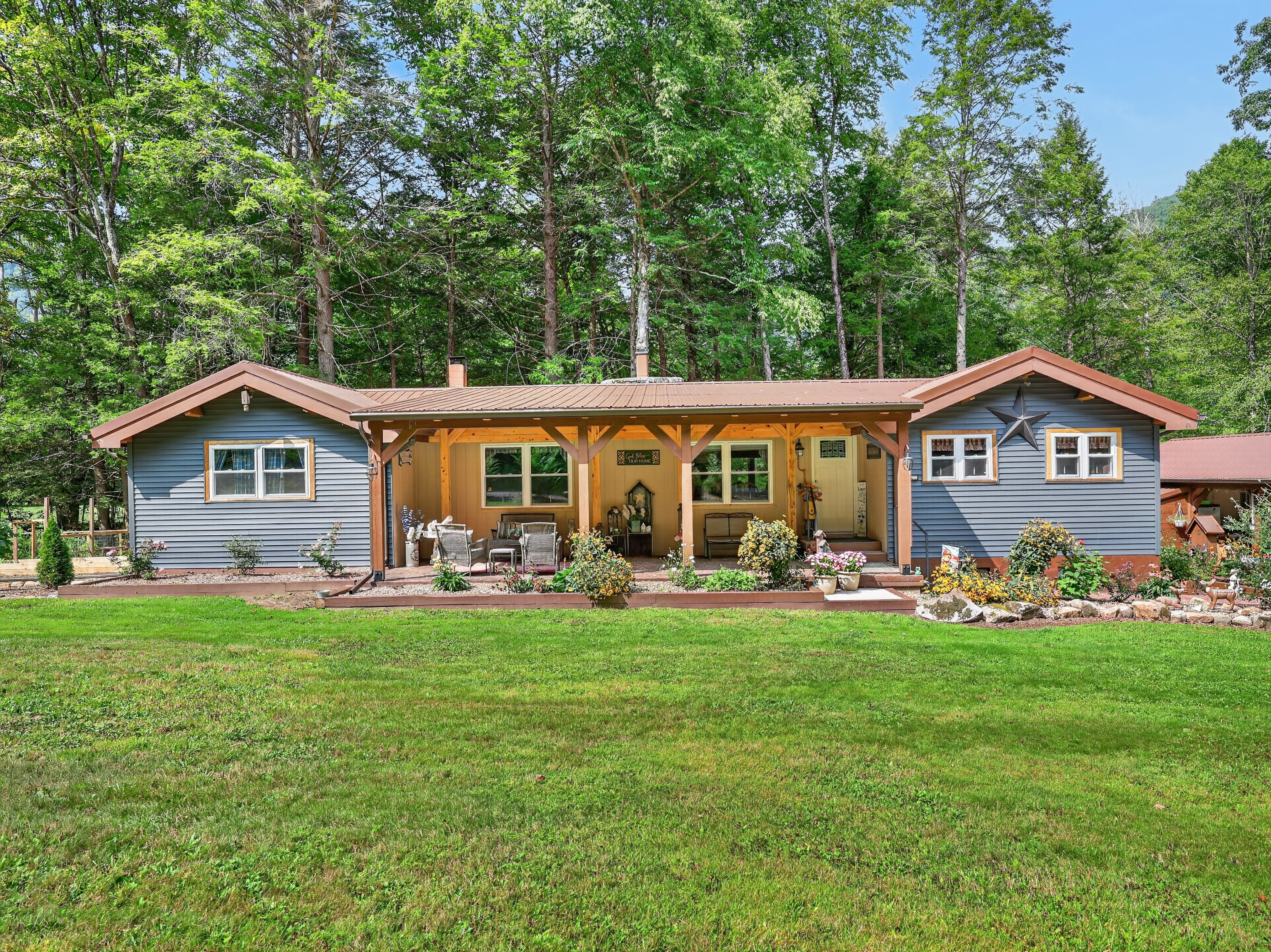 703 Lower Bodines Rd, Trout Run, PA 17771
